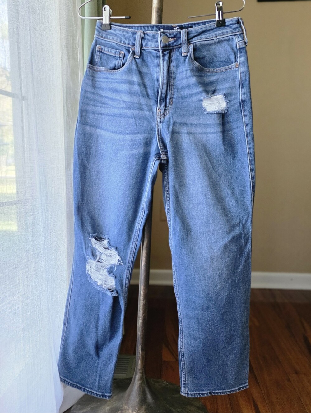 Hollister High Rise Distressed Straight Leg Jeans Womens 26 3 Ripped Crop‎ Denim